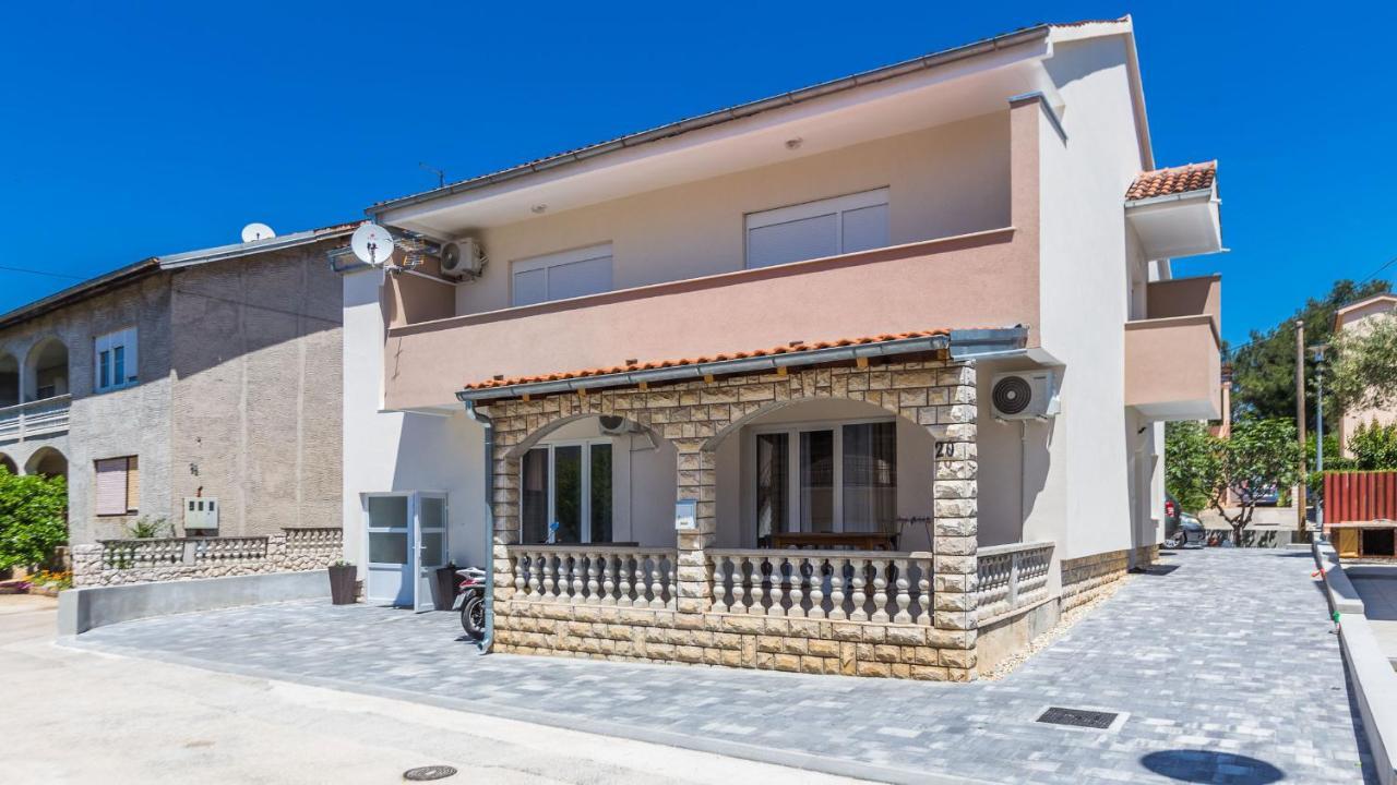2Sis 2 Apartments Zadar Exterior photo