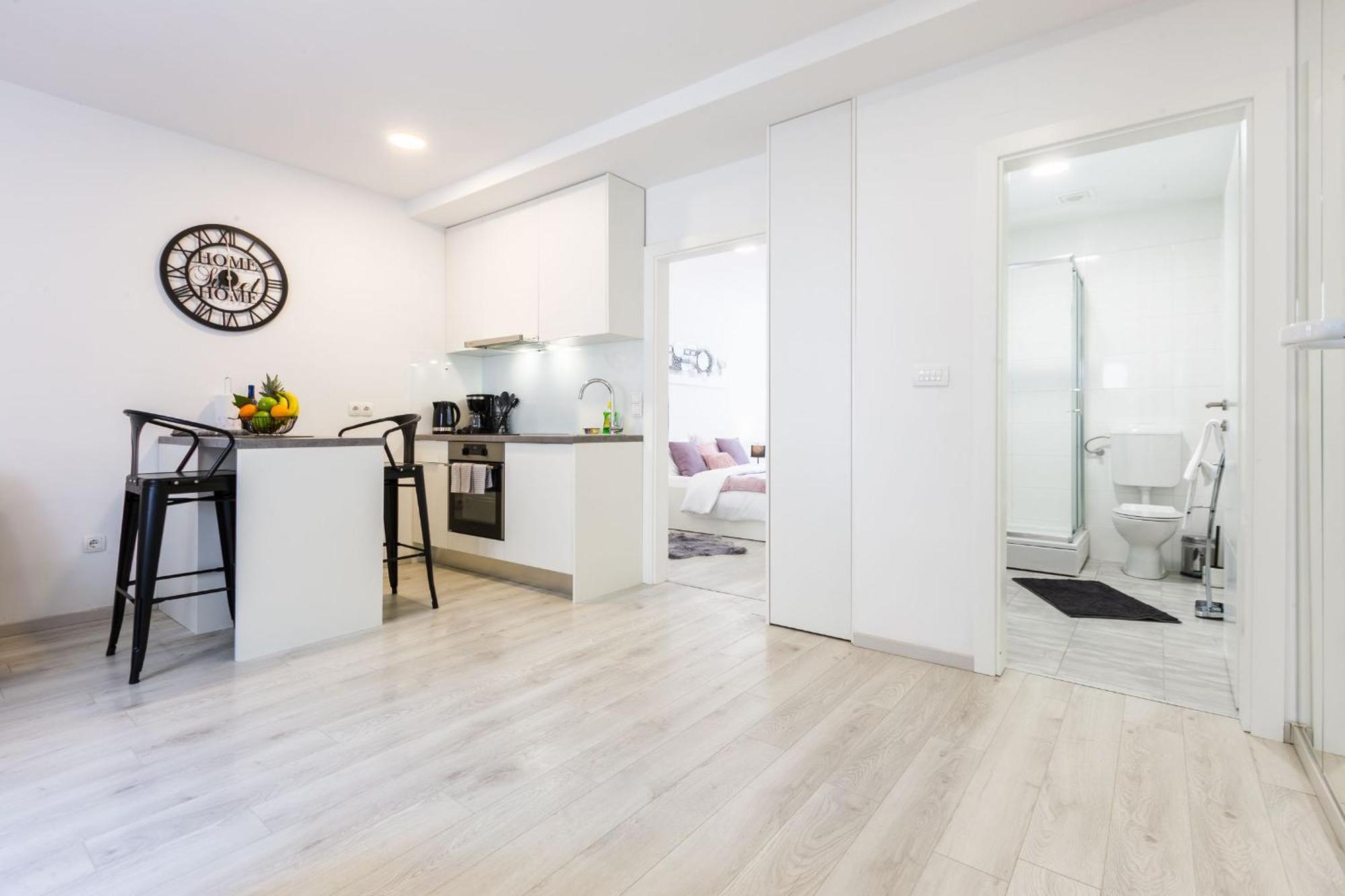 2Sis 2 Apartments Zadar Room photo